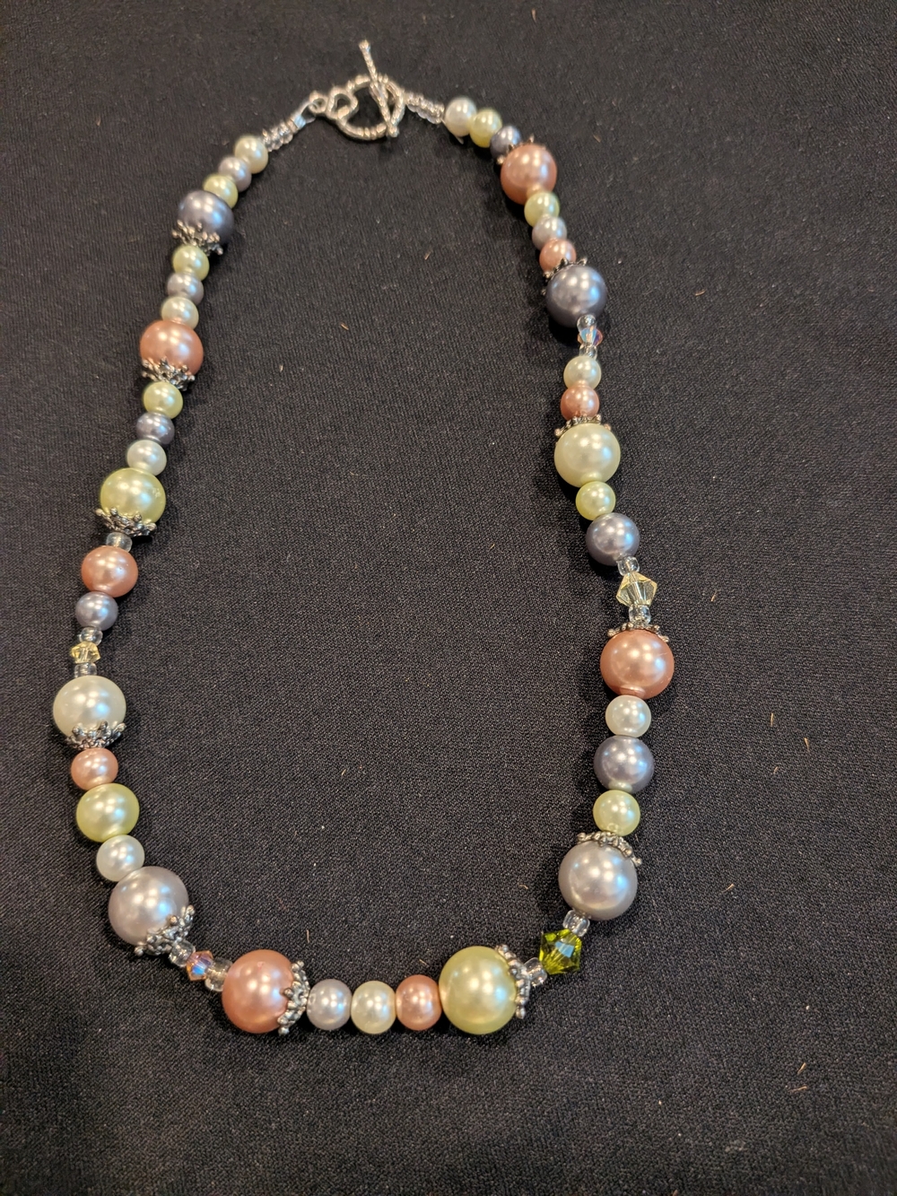 Multi-Color Pearl Beaded Necklace 17" - Pastel Pearls
